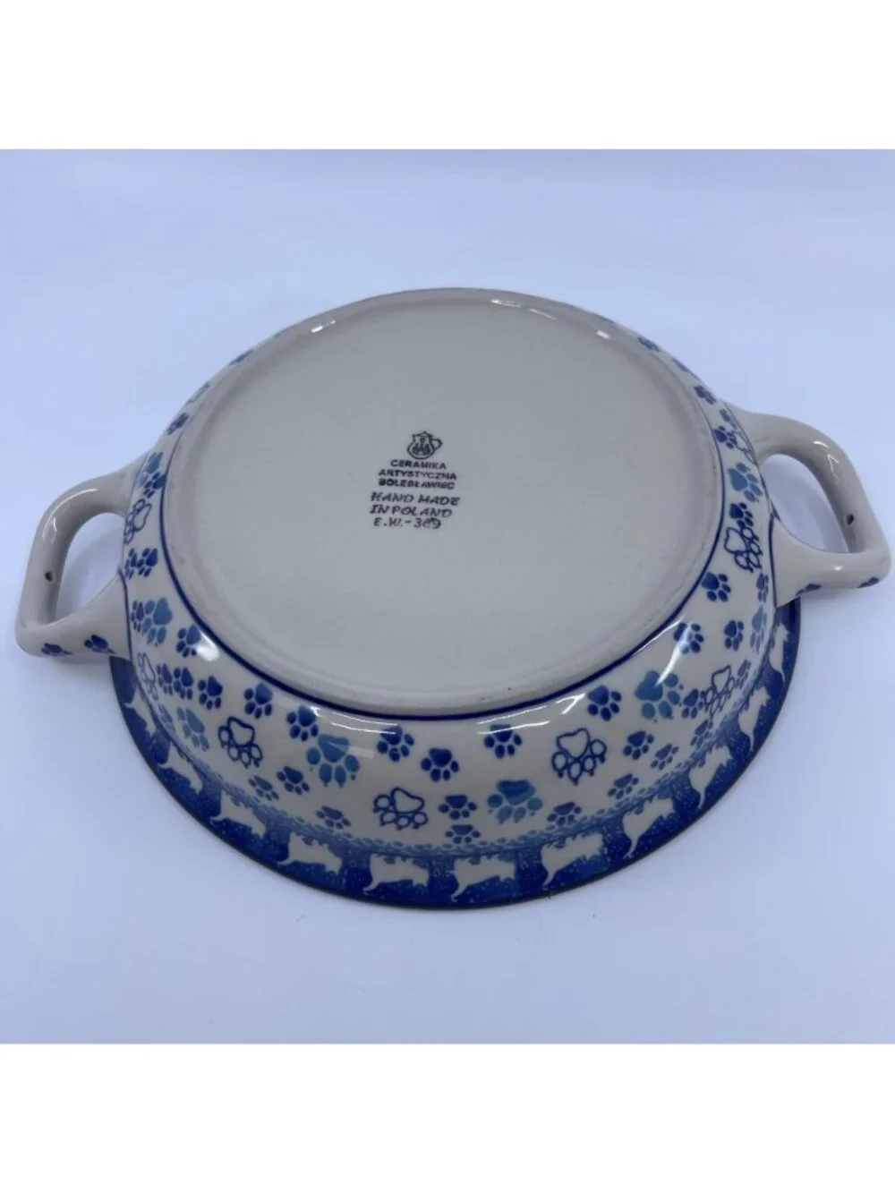 handmade polish pottery baker with 2 handles boo boo kitty paws pattern